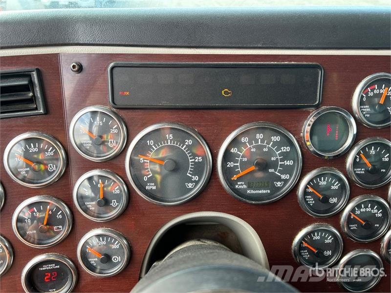 Western Star 4700 8x4 Tri/A Dump Truck 덤프 트럭