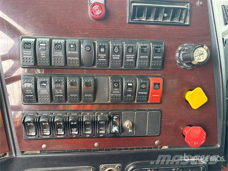 Western Star 4700 8x4 Twin-Steer T/A Dump Truck Lastbiler med tip