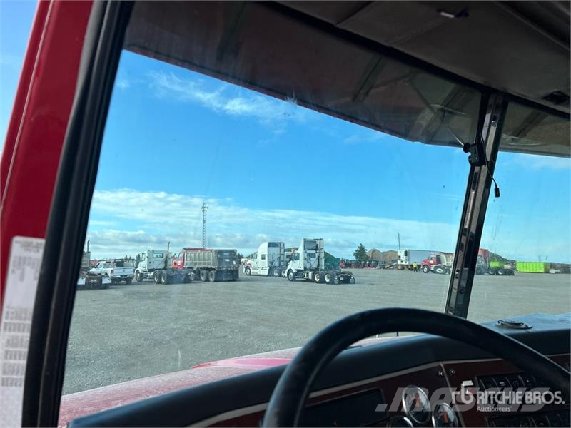 Western Star 4700 8x4 Tri/A Dump Truck 덤프 트럭