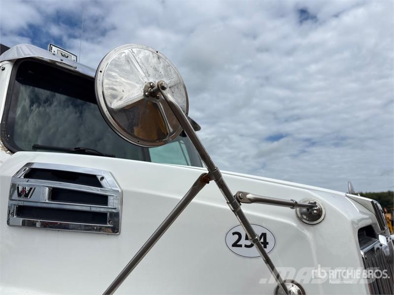 Western Star 4700 8x4 Twin-Steer T/A Dump Truck Lastbiler med tip