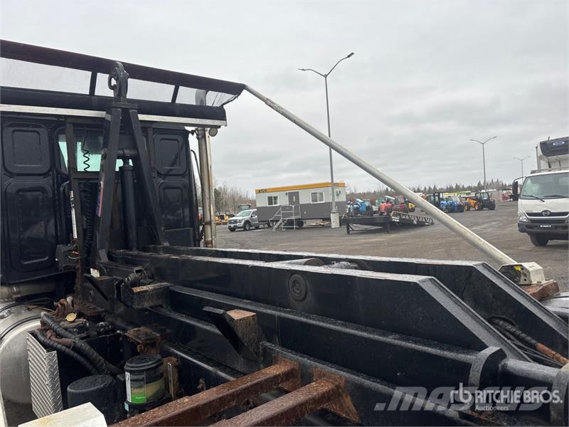 Western Star 4700SB 6x4 Hooklift Truck 훅 리프트 트럭