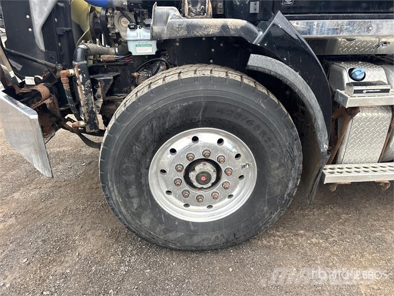 Western Star 4700SB 6x4 Hooklift Truck 훅 리프트 트럭