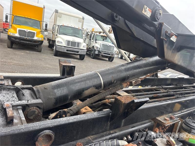 Western Star 4700SB 6x4 Hooklift Truck 훅 리프트 트럭