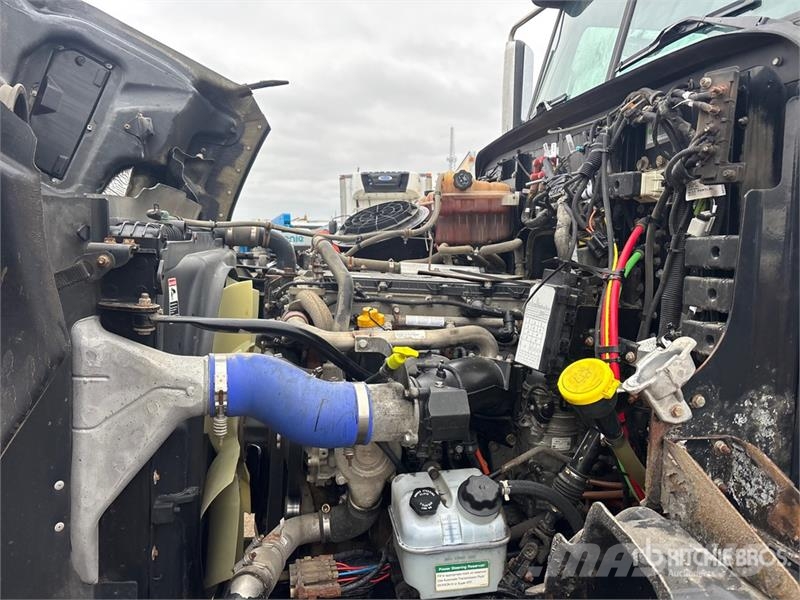 Western Star 4700SB 6x4 Hooklift Truck 훅 리프트 트럭