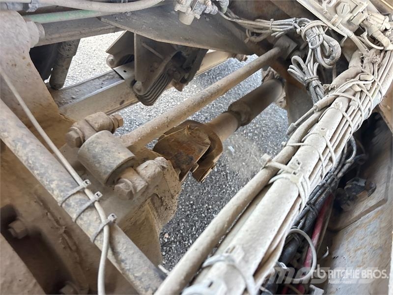 Western Star 4700SB 8x4 Tri/A Dump Truck 덤프 트럭