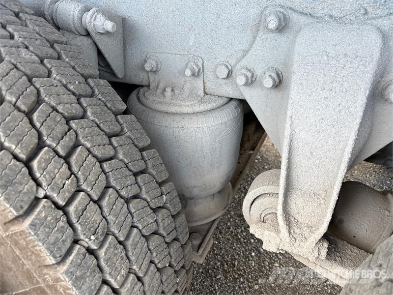 Western Star 4700SB 8x4 Twin-Steer Tri/A Dump Truck 덤프 트럭