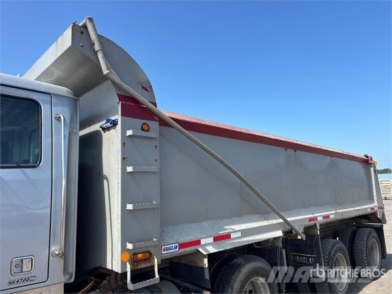 Western Star 4700SB 8x4 Tri/A Dump Truck 덤프 트럭