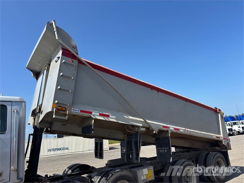 Western Star 4700SB 8x4 Tri/A Dump Truck 덤프 트럭