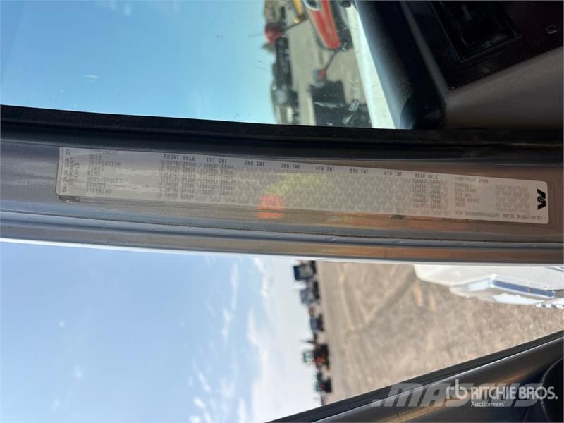 Western Star 4700SB 8x4 Tri/A Dump Truck 덤프 트럭