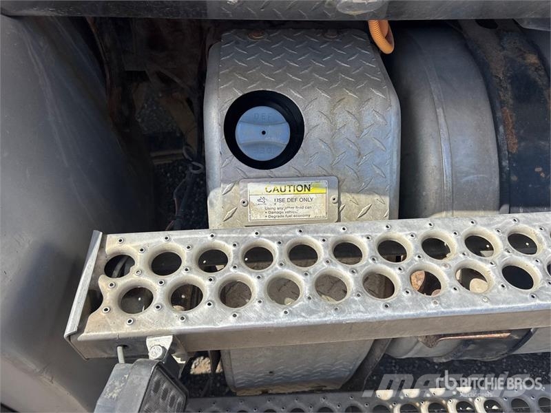 Western Star 4700SB 8x4 Tri/A Dump Truck 덤프 트럭