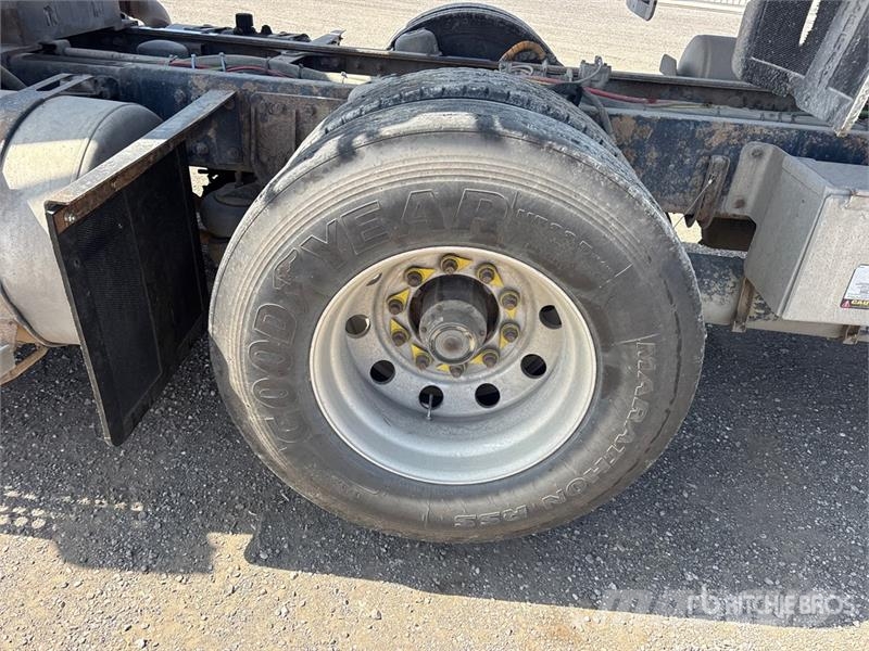 Western Star 4700SB 8x4 Tri/A Dump Truck 덤프 트럭