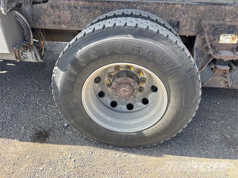 Western Star 4700SB 8x4 Tri/A Dump Truck 덤프 트럭