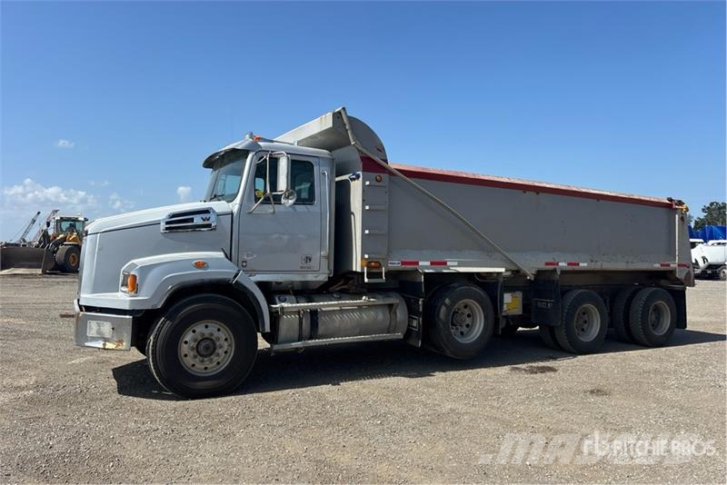Western Star 4700SB 8x4 Tri/A Dump Truck 덤프 트럭