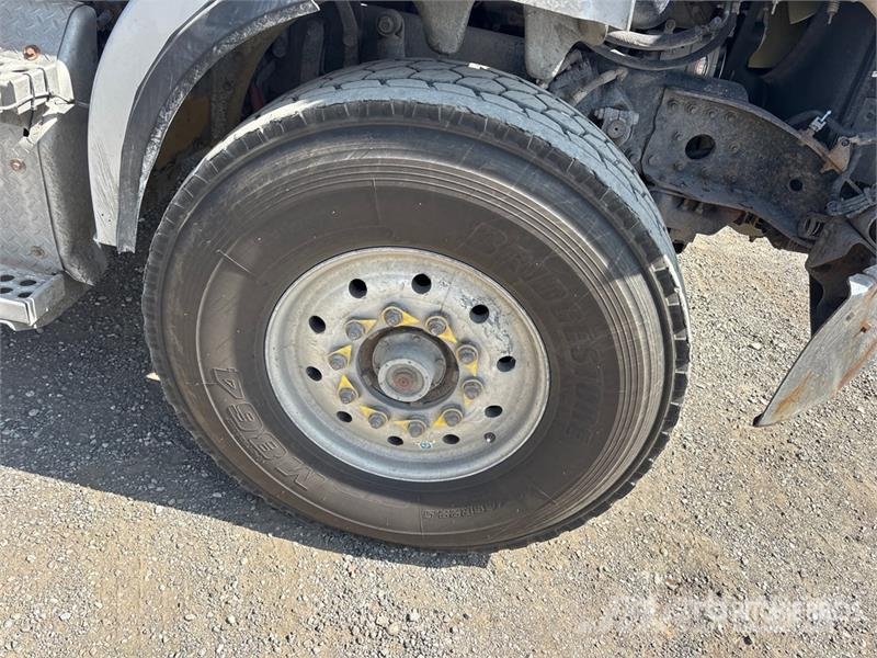 Western Star 4700SB 8x4 Tri/A Dump Truck 덤프 트럭