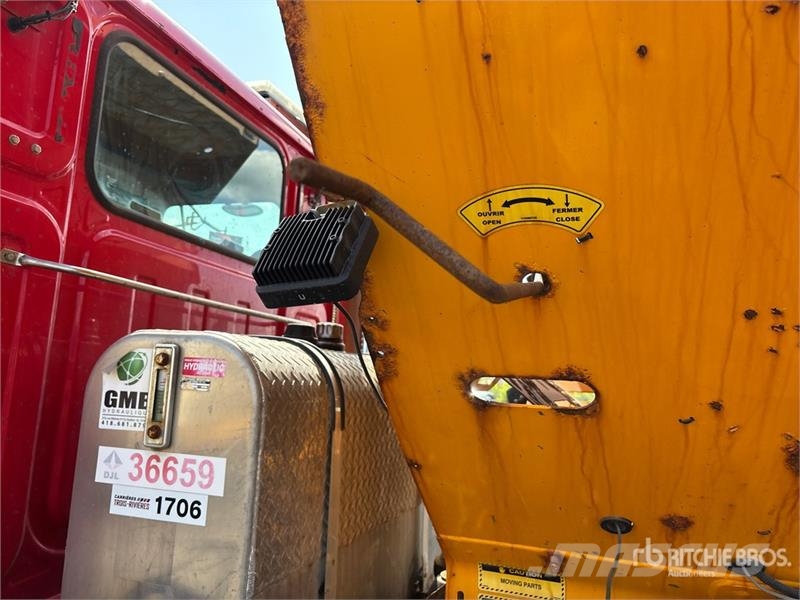 Western Star 4700SF 6x4 Snow Plow Truck مركبات الأغراض العامة