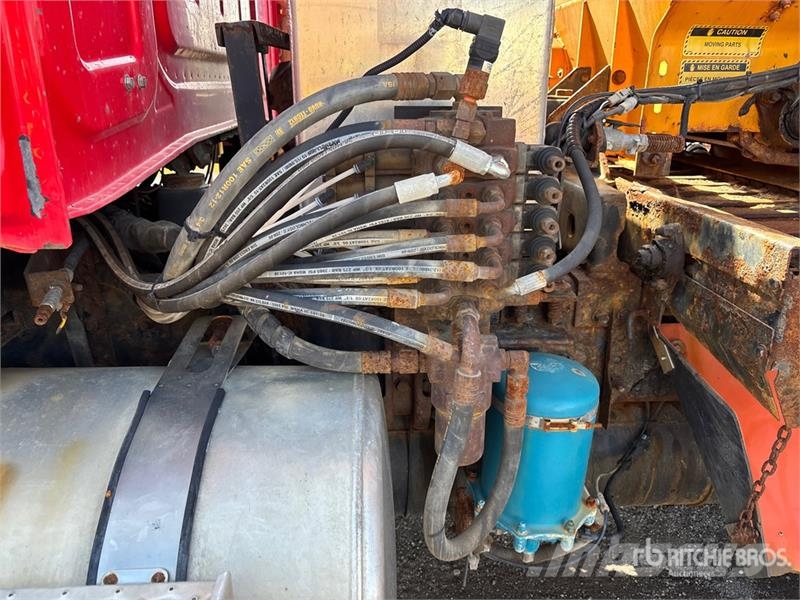 Western Star 4700SF 6x4 Snow Plow Truck مركبات الأغراض العامة