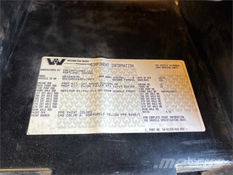 Western Star 4900 16000 L 6x4 Fuel Truck شاحنات ذات صهاريج