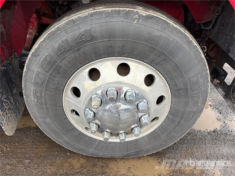 Western Star 4900 6x4 T/A Sleeper Truck Tractor Седельные тягачи