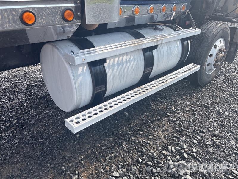 Western Star 4900 6x4 T/A Sleeper Truck Tractor Влекачи