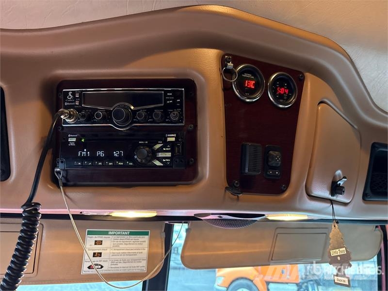 Western Star 4900 6x4 T/A Sleeper Truck Tractor Седельные тягачи