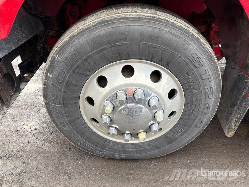 Western Star 4900 6x4 T/A Sleeper Truck Tractor Седельные тягачи