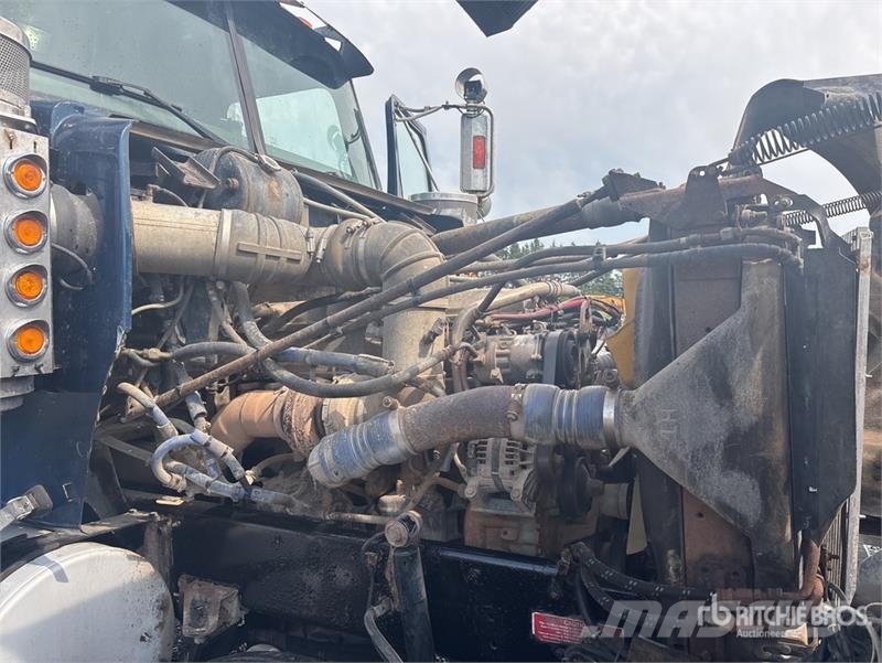 Western Star 4900 6x4 T/A Sleeper Truck Tractor Влекачи