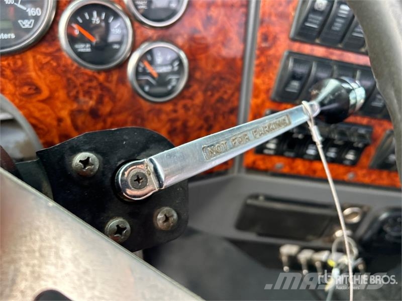 Western Star 4900 6x4 T/A Day Cab Truck Tractor Влекачи