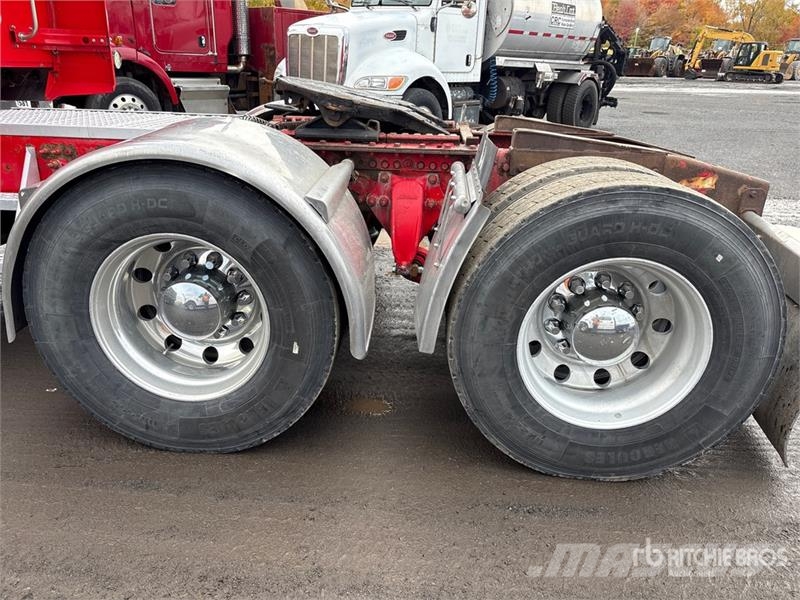 Western Star 4900 6x4 T/A Sleeper Truck Tractor Седельные тягачи