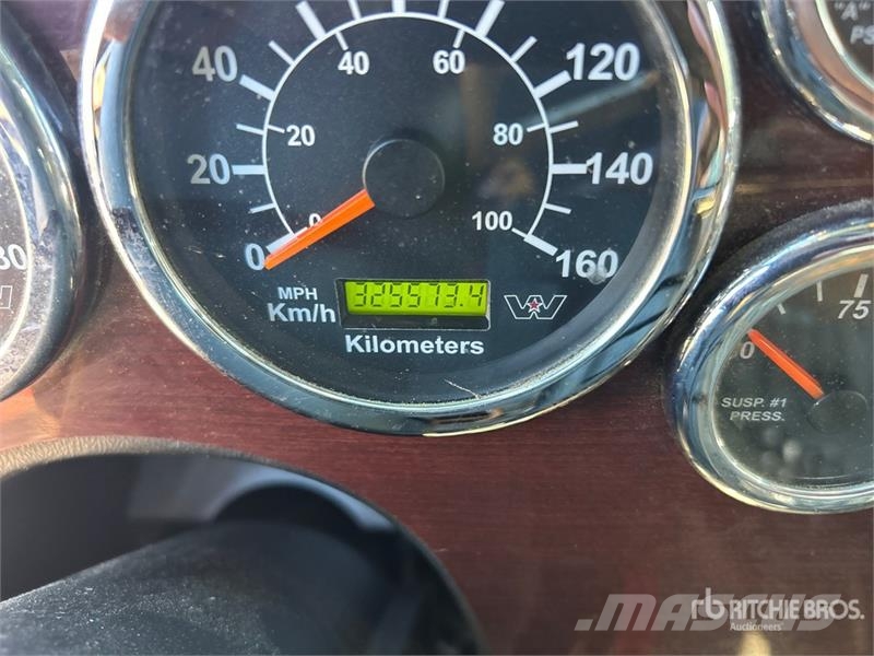 Western Star 4900 6x4 T/A Day Cab Truck Tractor Влекачи