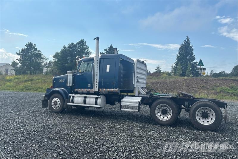 Western Star 4900 6x4 T/A Sleeper Truck Tractor Влекачи