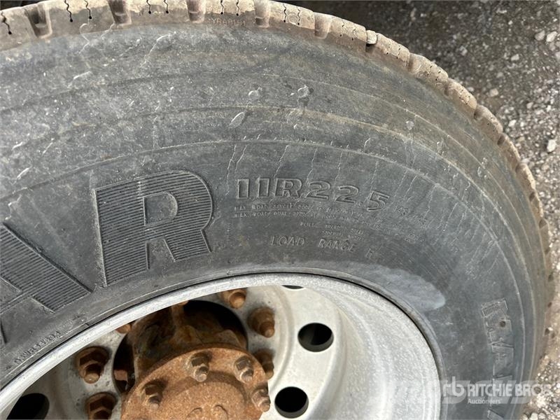 Western Star 4900 6x4 T/A Day Cab Truck Tractor Влекачи