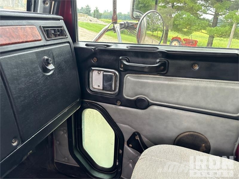 Western Star 4900 8x4 Tri/A Dump Truck Kipper
