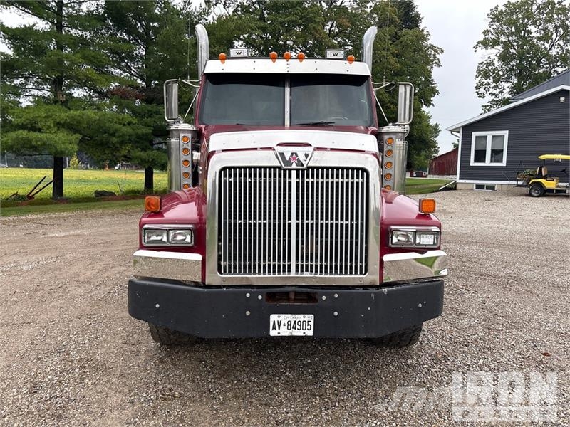 Western Star 4900 8x4 Tri/A Dump Truck Kipper