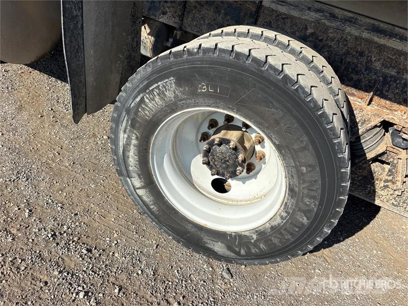 Western Star 4900 8x4 Twin-Steer T/A Dump Truck 덤프 트럭