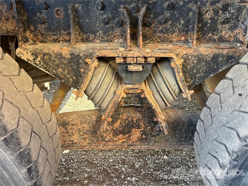 Western Star 4900 8x4 Twin-Steer T/A Dump Truck 덤프 트럭