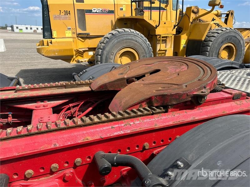 Western Star 4900 8x4 Tri/A Sleeper Truck Tractor Влекачи