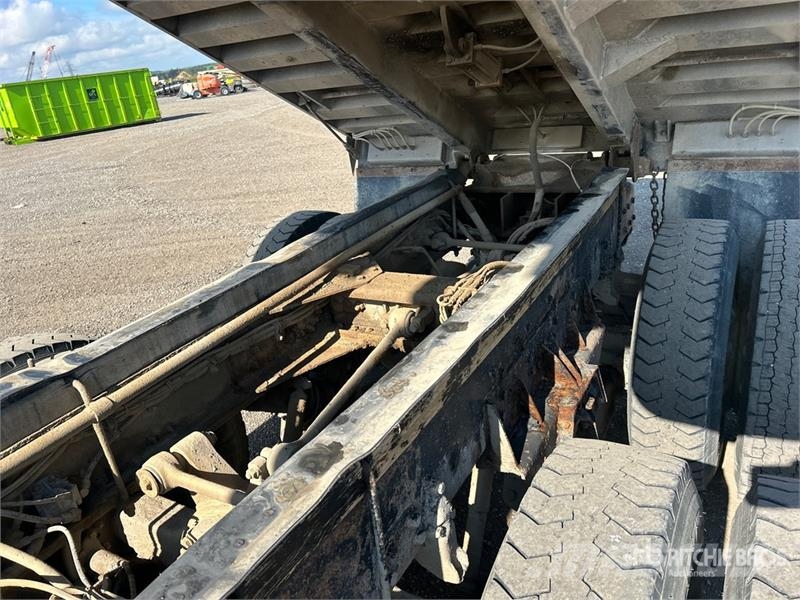 Western Star 4900 8x4 Twin-Steer T/A Dump Truck 덤프 트럭