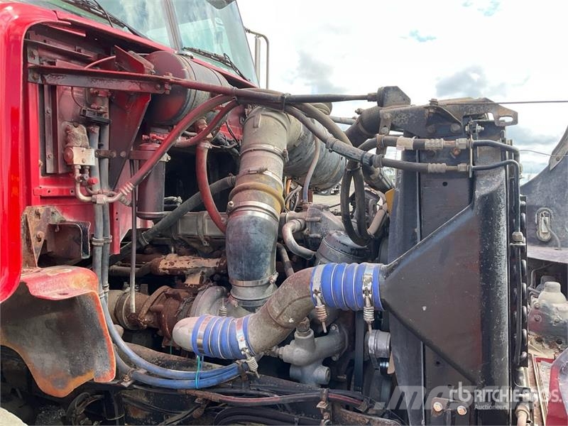 Western Star 4900 8x4 Twin-Steer T/A Dump Truck 덤프 트럭