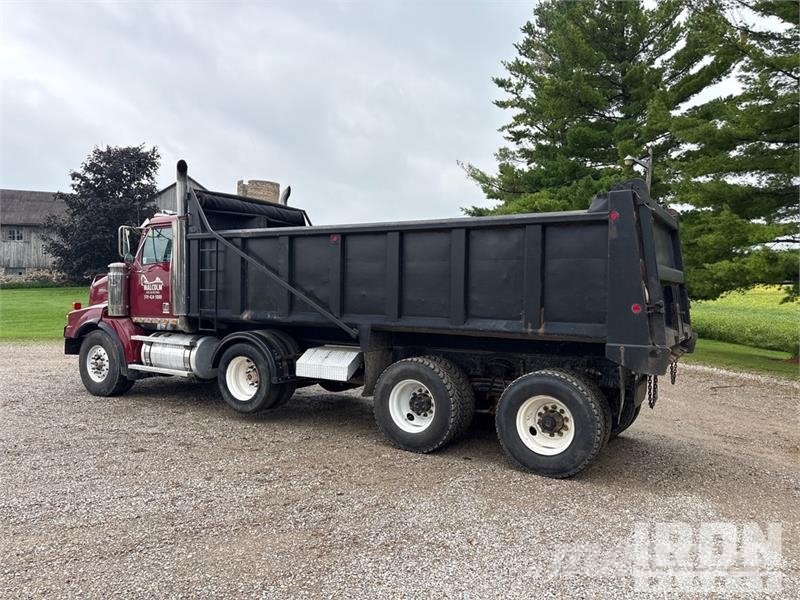 Western Star 4900 8x4 Tri/A Dump Truck Kipper