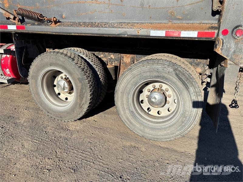 Western Star 4900 8x4 Twin-Steer T/A Dump Truck Camion benne