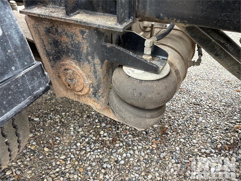 Western Star 4900 8x4 Tri/A Dump Truck Kipper