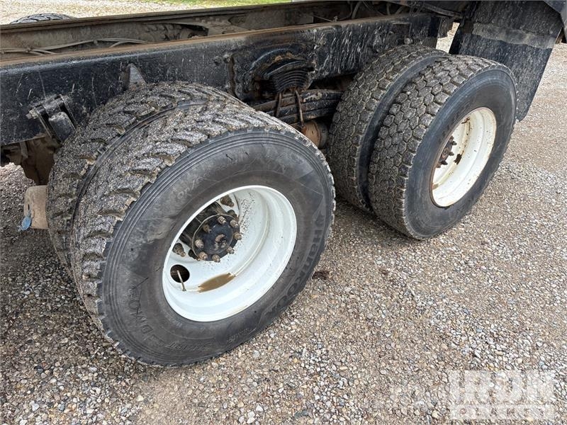 Western Star 4900 8x4 Tri/A Dump Truck Kipper