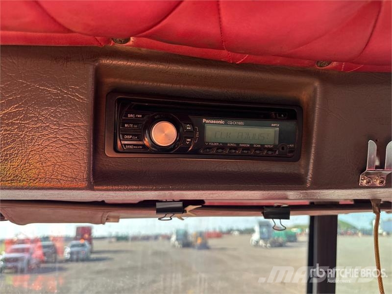 Western Star 4900 8x4 Twin-Steer T/A Dump Truck 덤프 트럭