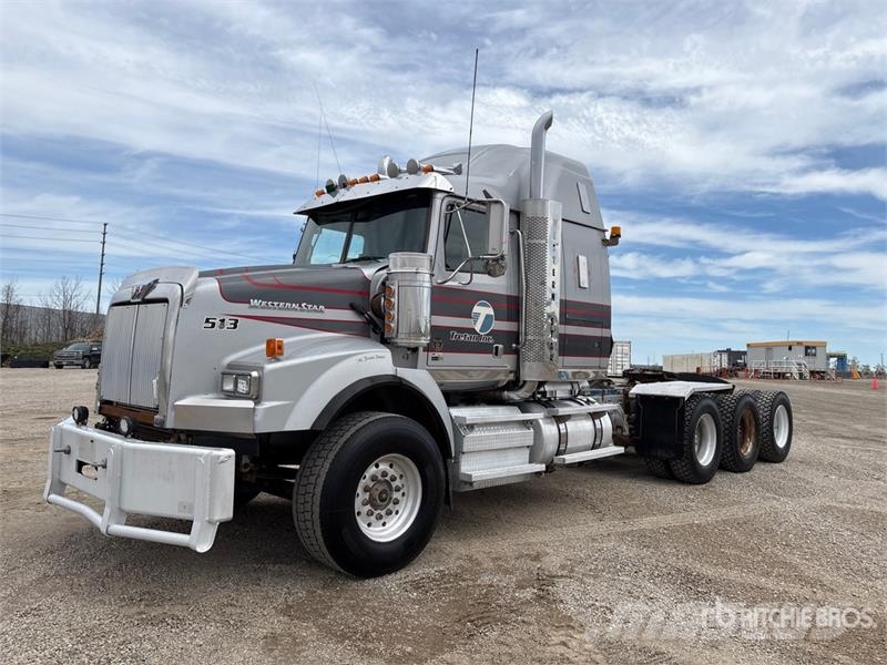 Western Star 4900 8x6 Tri/A Sleeper Truck Tractor Влекачи