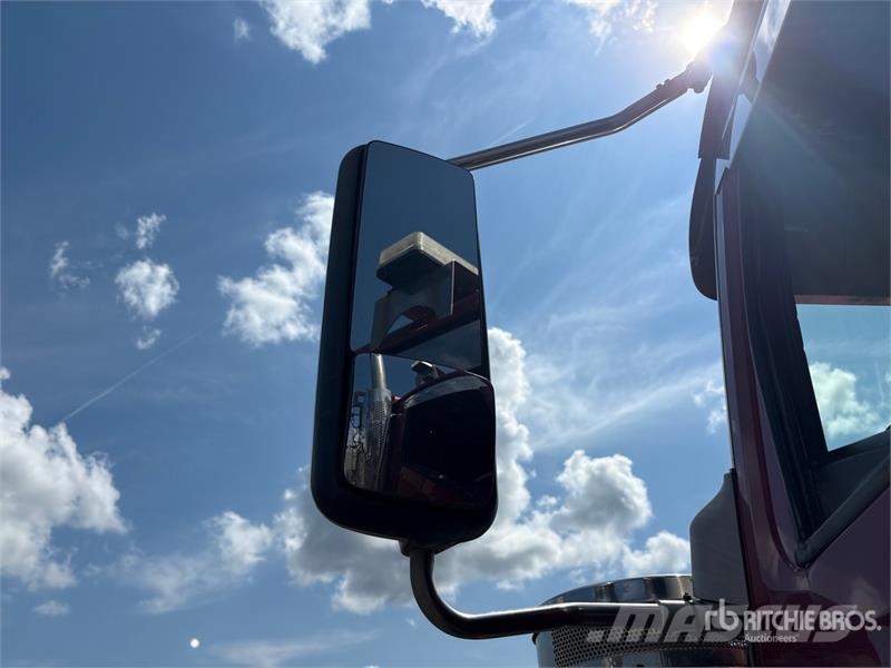 Western Star 4900 FA 6x4 T/A Sleeper Truck Tractor Седельные тягачи