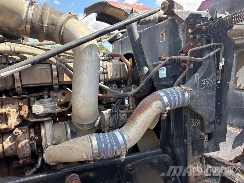 Western Star 4900 FA 6x4 T/A Sleeper Truck Tractor Седельные тягачи