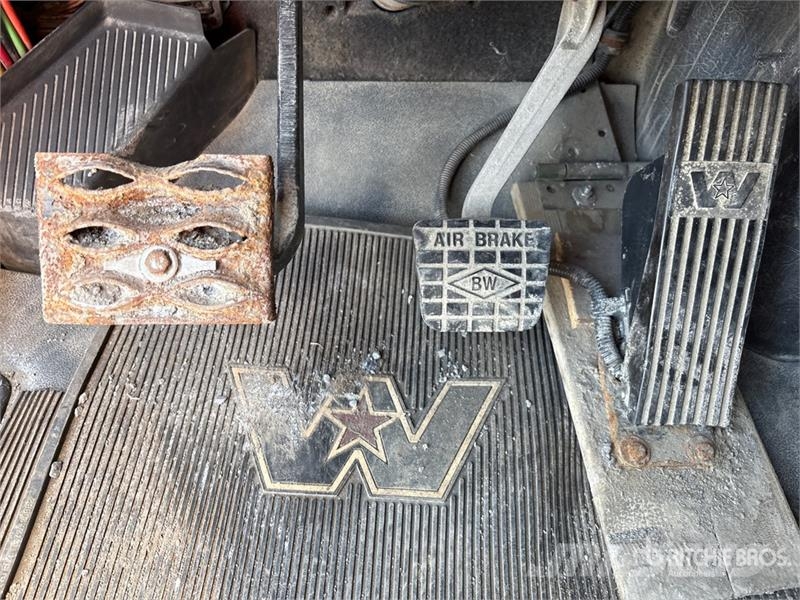 Western Star 4900 SA 6x4 T/A Sleeper Truck Tractor Motrici e Trattori Stradali