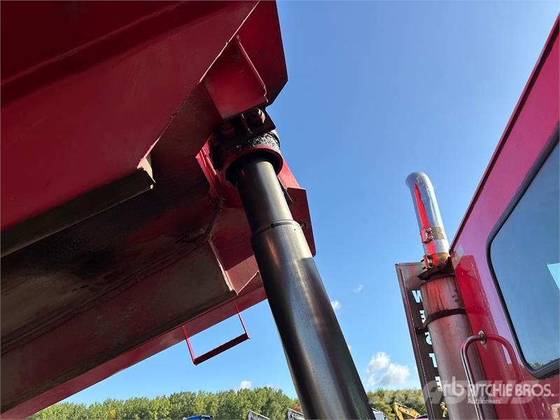 Western Star 4900 T/A Dump Truck Грузовики-Самосвалы