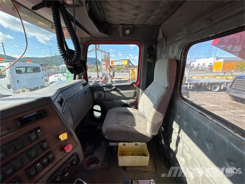Western Star 4900 T/A Dump Truck Грузовики-Самосвалы