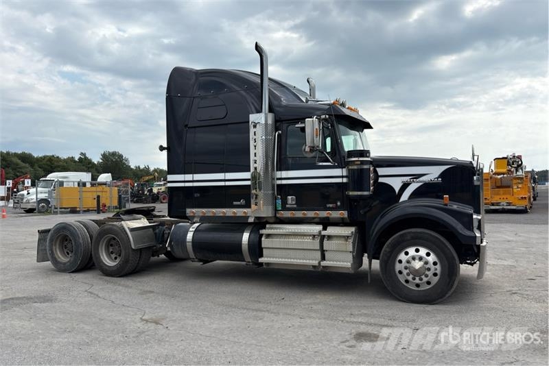 Western Star 4900 T/A Sleeper Truck Tractor Tractores (camiões)